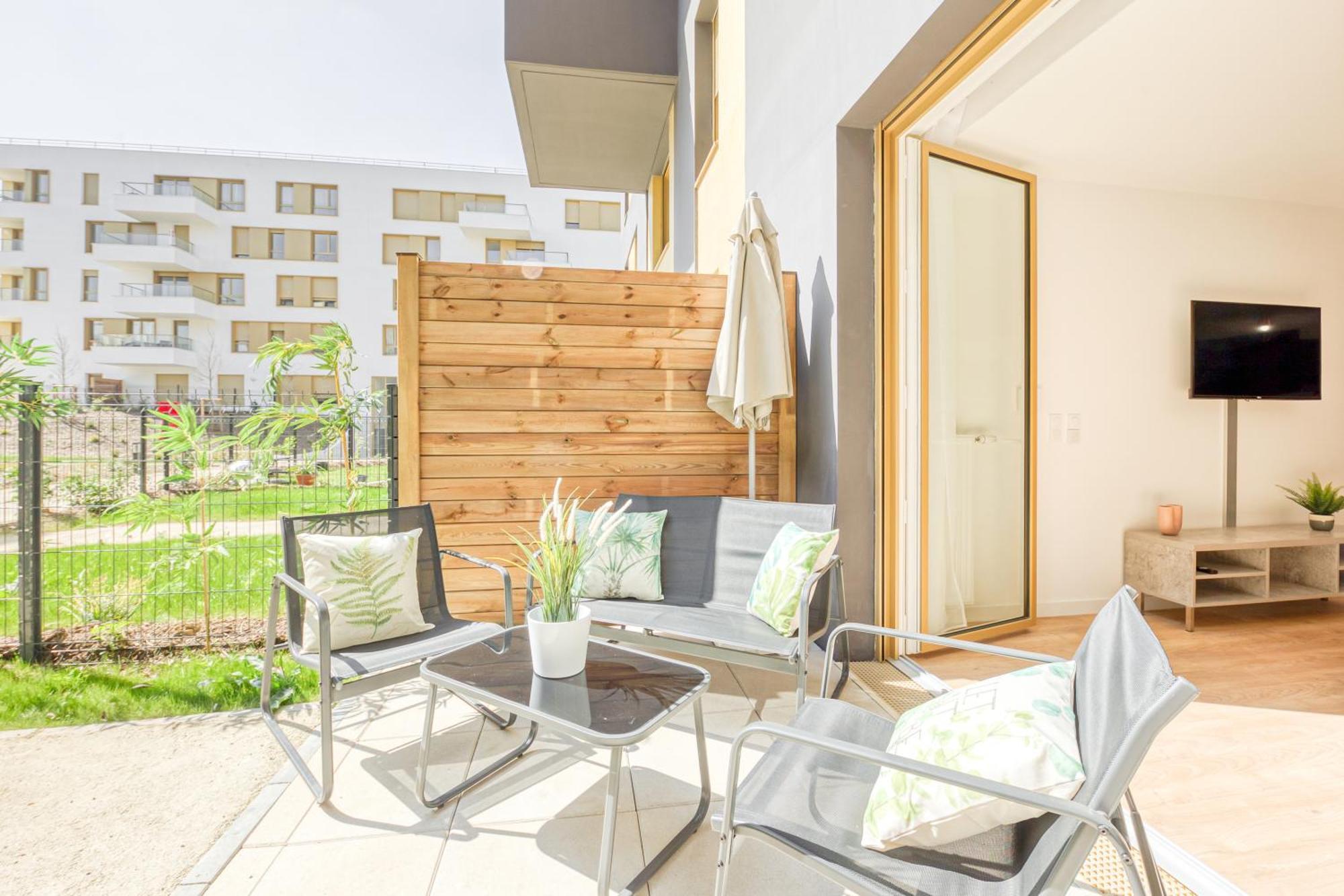 Massy Serenity - 64M2, Terrace, Balcony, Parking Zewnętrze zdjęcie